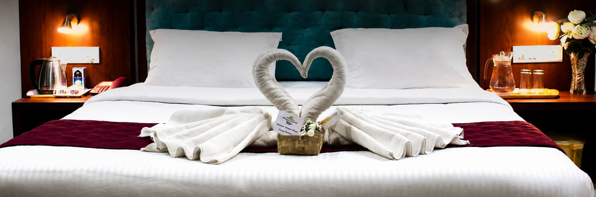 A lovingly prepared room at Islands Tourister